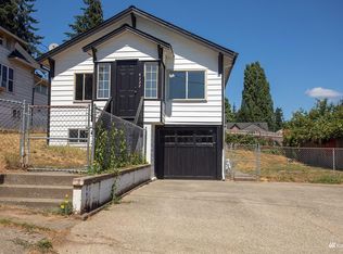 4122 W F St, Bremerton, WA 98312