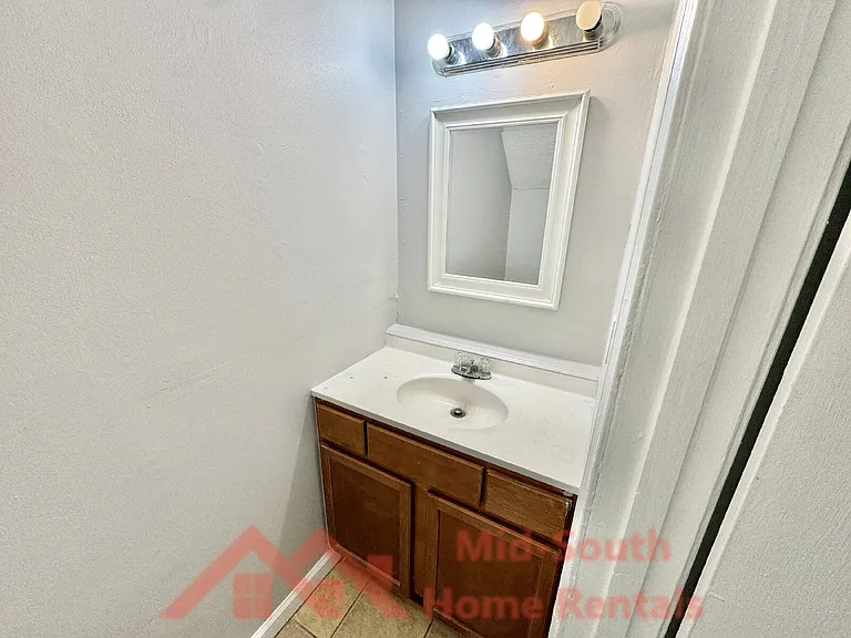 3538 Christine Rd — Photo 7
