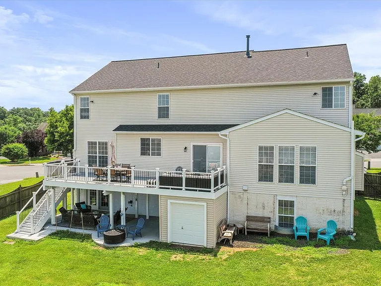 319 Morlyn Dr — Photo 32