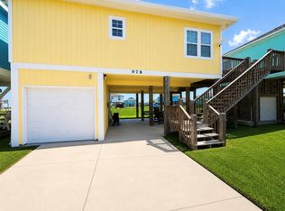 978 Mary Ann, Crystal Beach, TX 77650