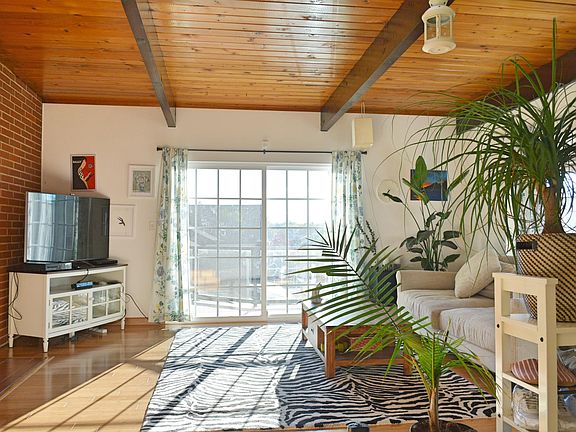 5th image of 11927 SE 64th St #4128973755