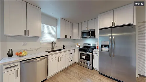 5008 Hazeltine Ave #9 Photo 1