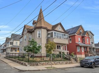 21 Argyle St, Everett, MA 02149