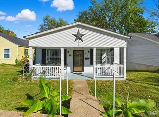 812 Ridge Ave, Festus, MO 63028