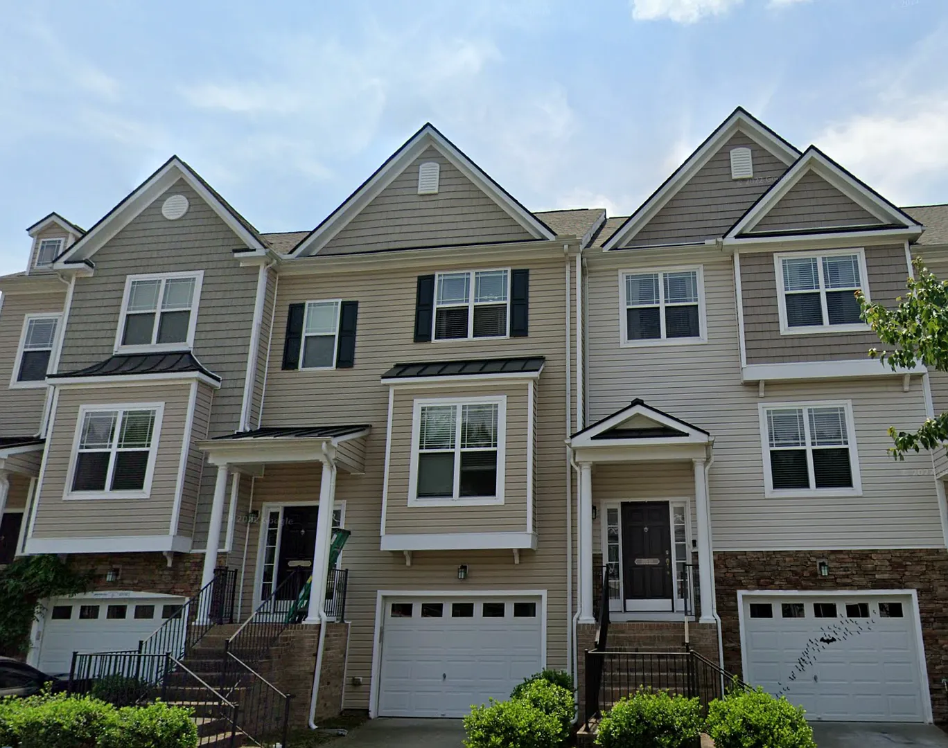 Room in 3 Bedroom Townhome at Keystone Park Ln — Photo 1
