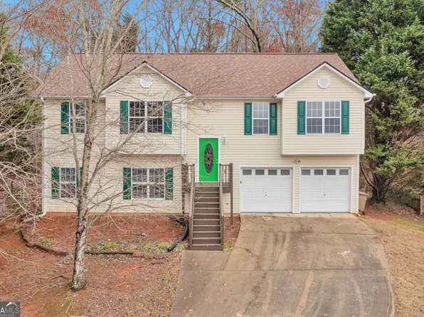 2909 Lake Hollow Rd, Gainesville, GA 30501