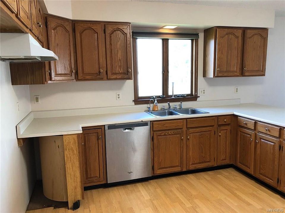 4310 Burch Rd, Ransomville, NY 14131 Zillow