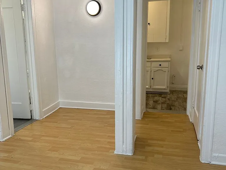 307 Witmer St — Photo 6