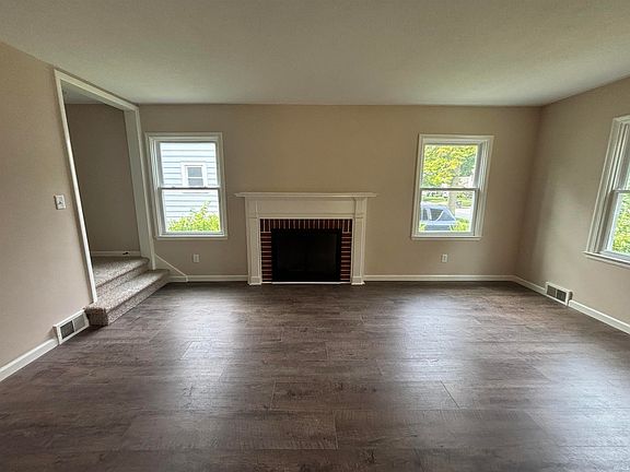 5th image of 1141 Lexington Ave