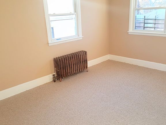 3rd image of 13732 229th St #2nd