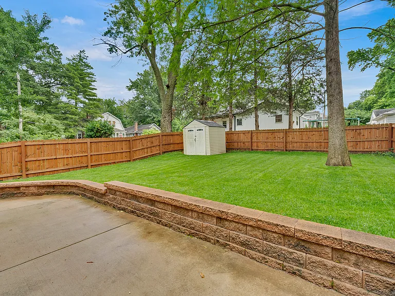 30 W Jackson Rd — Photo 30