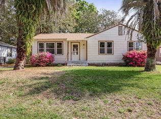 1751 Lilly Rd E, Jacksonville, FL 32207