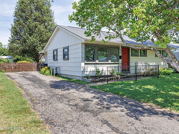 4th image of 3623 Johnston Way
