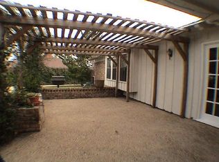 308 Cedar Creek Ct, Fort Worth, TX 76103