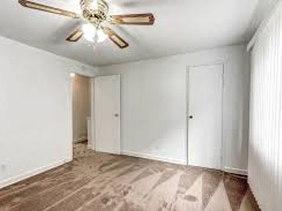 4th image of 275 North Ave #33