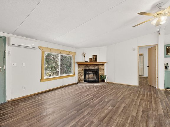 5th image of 384 Juan Tomas Rd