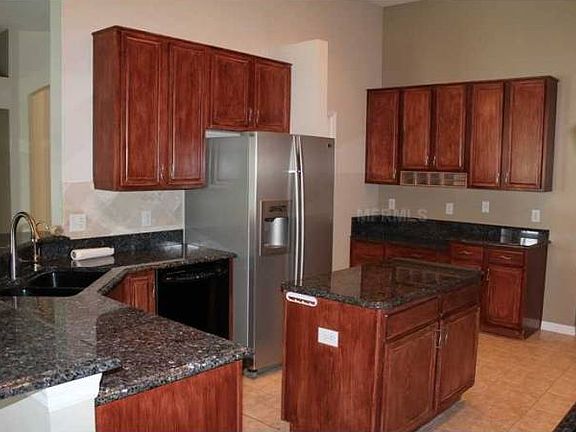 4th image of 203 Winghurst Blvd