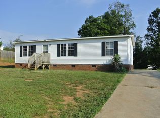 3192 Bear Trail Dr, Lenoir, NC 28645