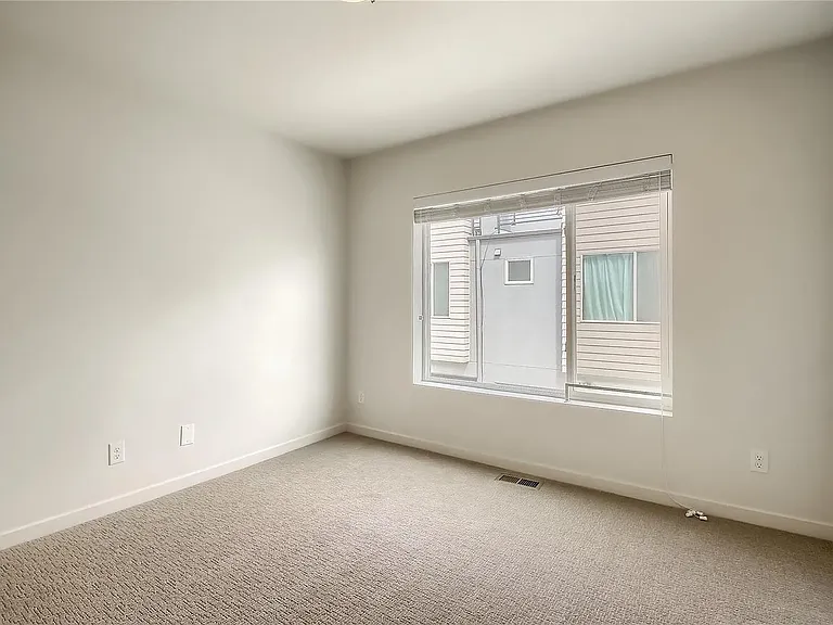 3464 Albion St — Photo 29
