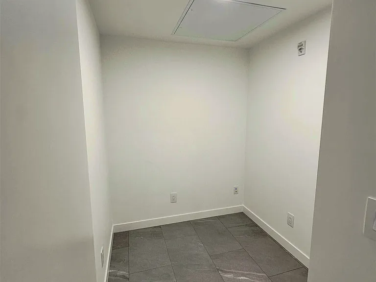 623 Kemsley Ave — Photo 14