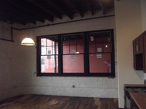5th image of 125 Inman St E APT 201-T