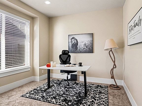 4th image of 278 Vashon Place NE