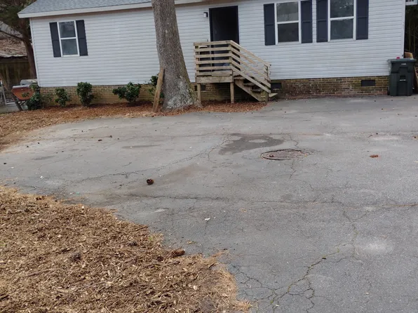 131 Brookway Dr, Easley, SC 29642