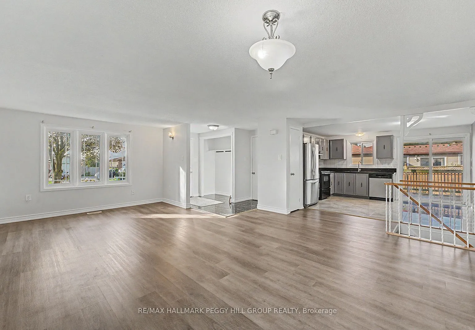 6 bed, $3,360 — Photo 3