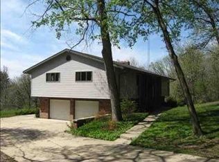 9527 S Molar Ln, Beloit, WI 53511