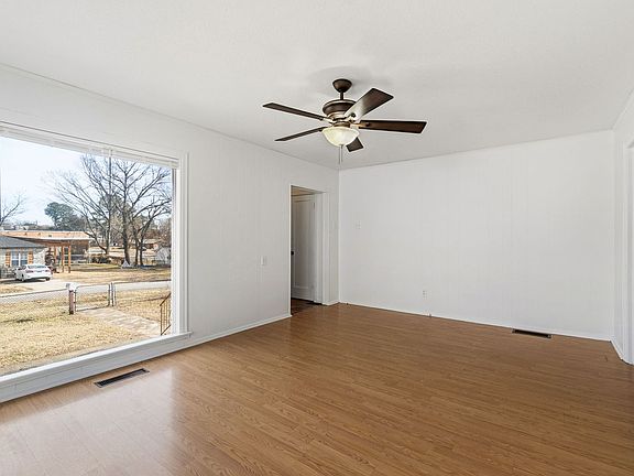 5th image of 1511 N 39th St