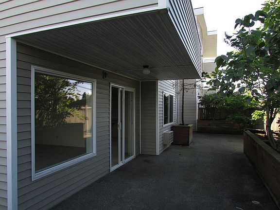 4th image of 8356 16th Ave NW APT 204
