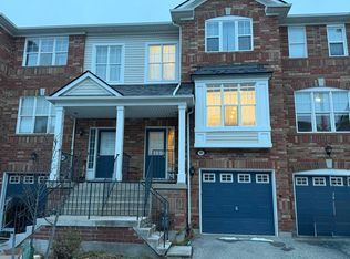 5980 Whitehorn Ave #161, Mississauga, ON L5V 2Y3