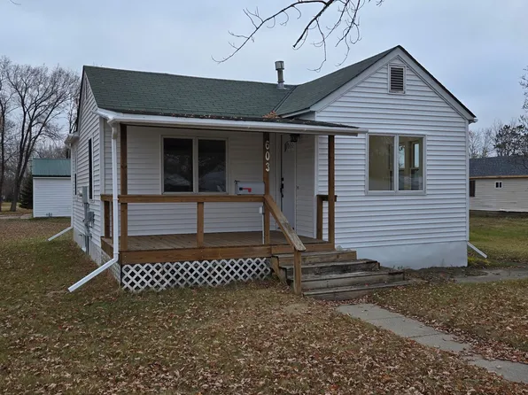 603 4th St NW, Wadena, MN 56482