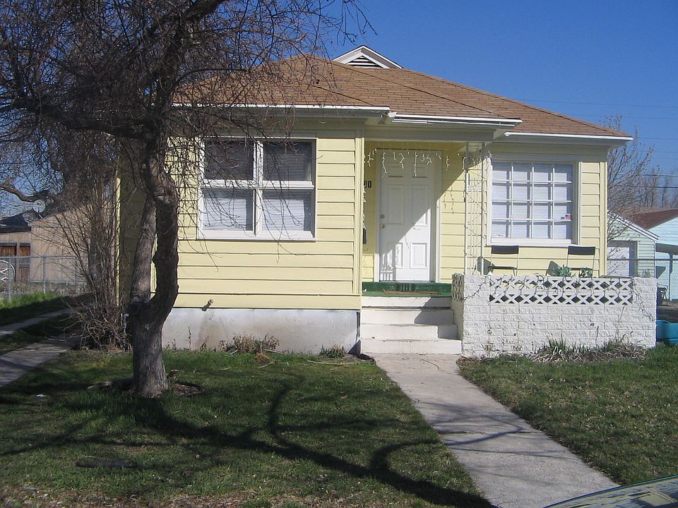 1st image of 231 E Rosewood Ave