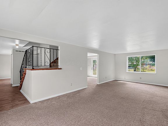 5th image of 3737 Panama Dr