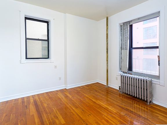 3rd image of 16 W 119th St APT 2D