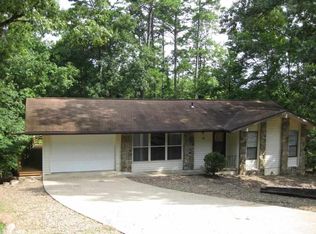 13 Magda Ln, Hot Springs Village, AR 71909