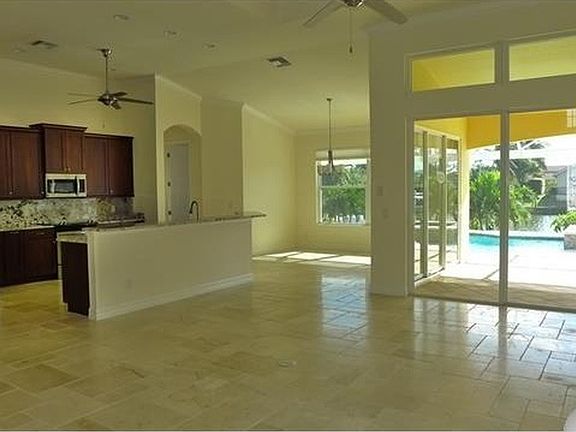 3rd image of 2129 SW 50th Ln