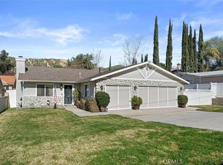 29627 Hunstock St, Val Verde, CA 91384