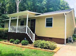 417 Lakeshore Dr, Hillsborough, NC 27278