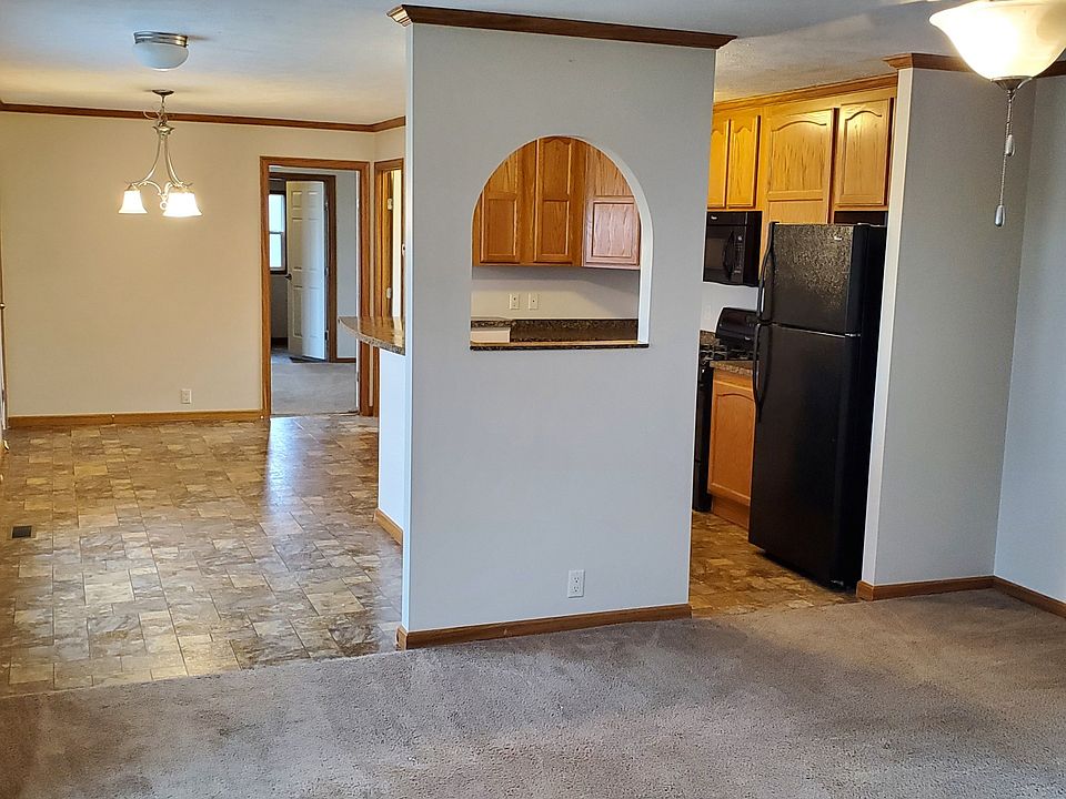 1st image of 6720 W Mill Run SE #296