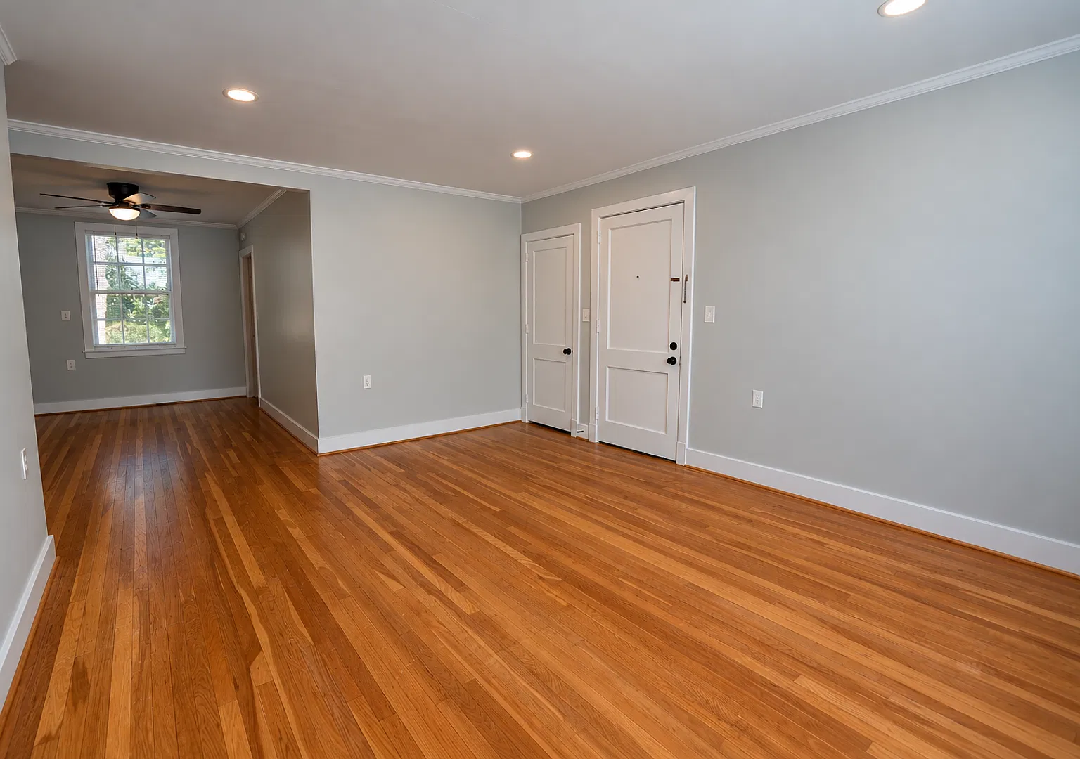 Charming 2-Bedroom Condo in the Heart of Wilmington — Photo 3