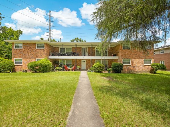 48 Thackery Pl APT 3