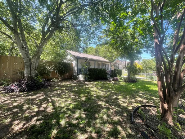 611 Crestside Dr, Duncanville, TX 75137