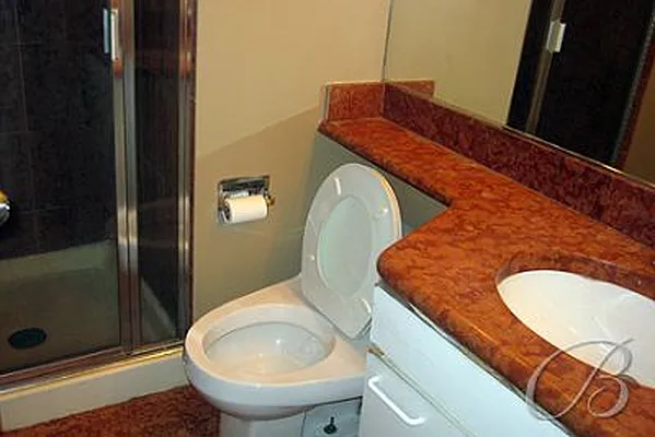 Rented by Bellmarc Realty | media 32