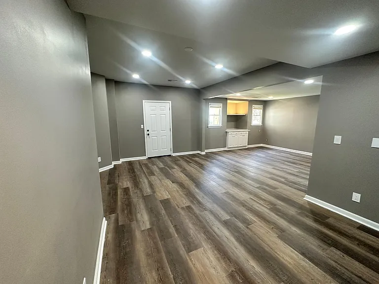 4830 Hampton Square Dr — Photo 21