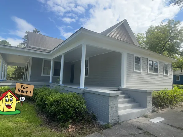 206 Page St #A, Eastman, GA 31023