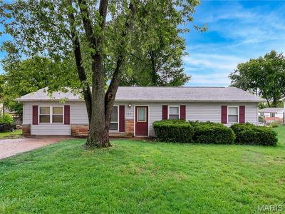 530 Crest St, Saint Clair, MO, 63077