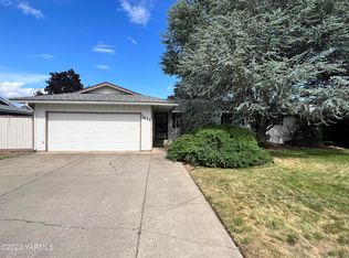 1413 S 32nd Ave, Yakima, WA