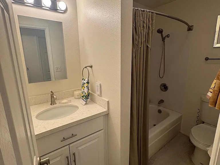 9030 Seward Park Ave S #203 — Photo 7